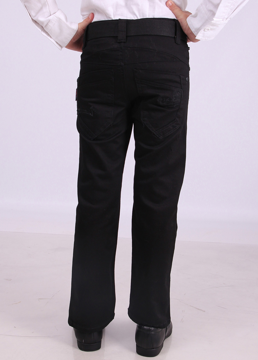 Черные классические демисезонные брюки прямые LEVINDER JEANS