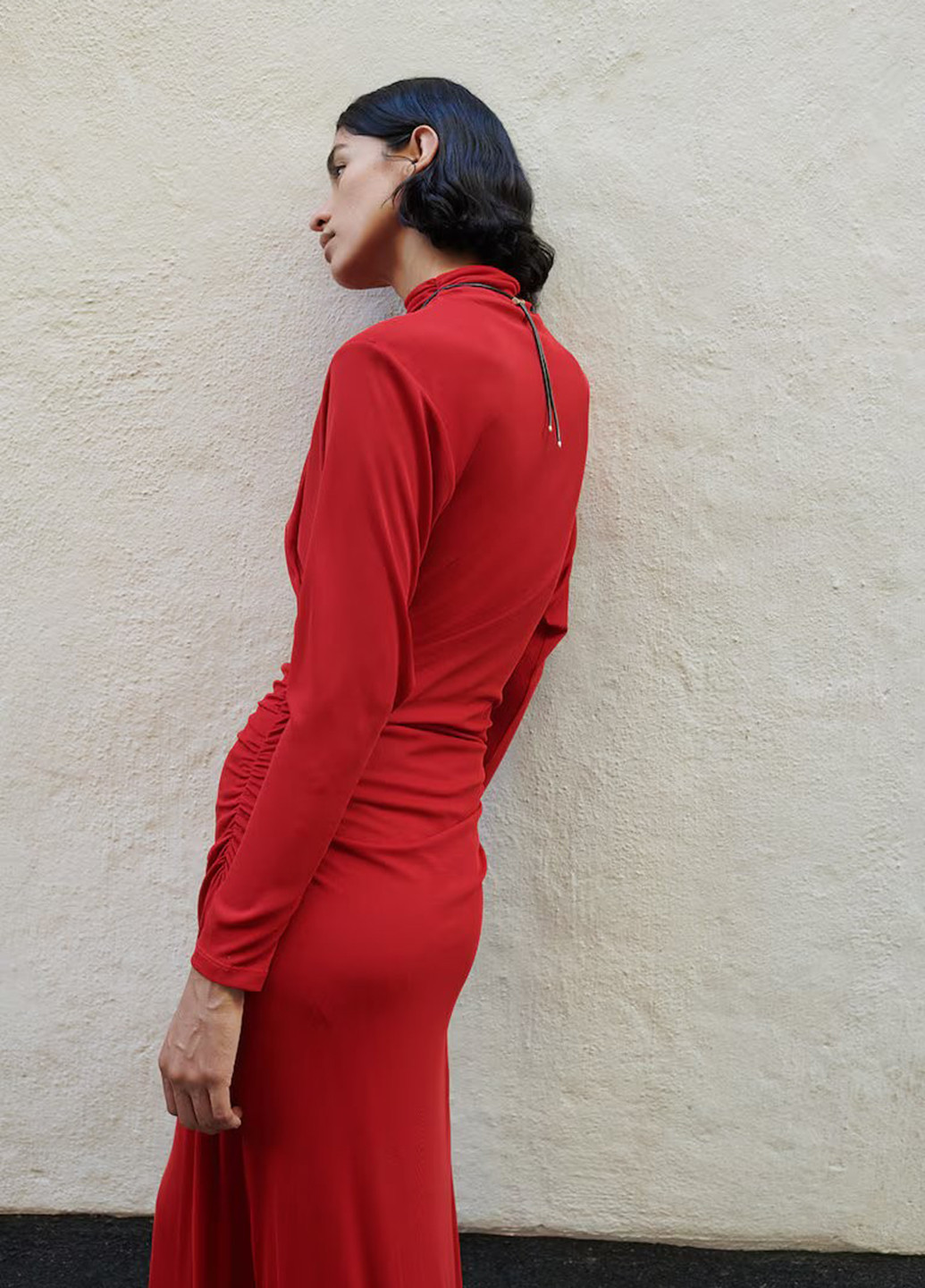 Красное кэжуал платье силуэтная H&M однотонное