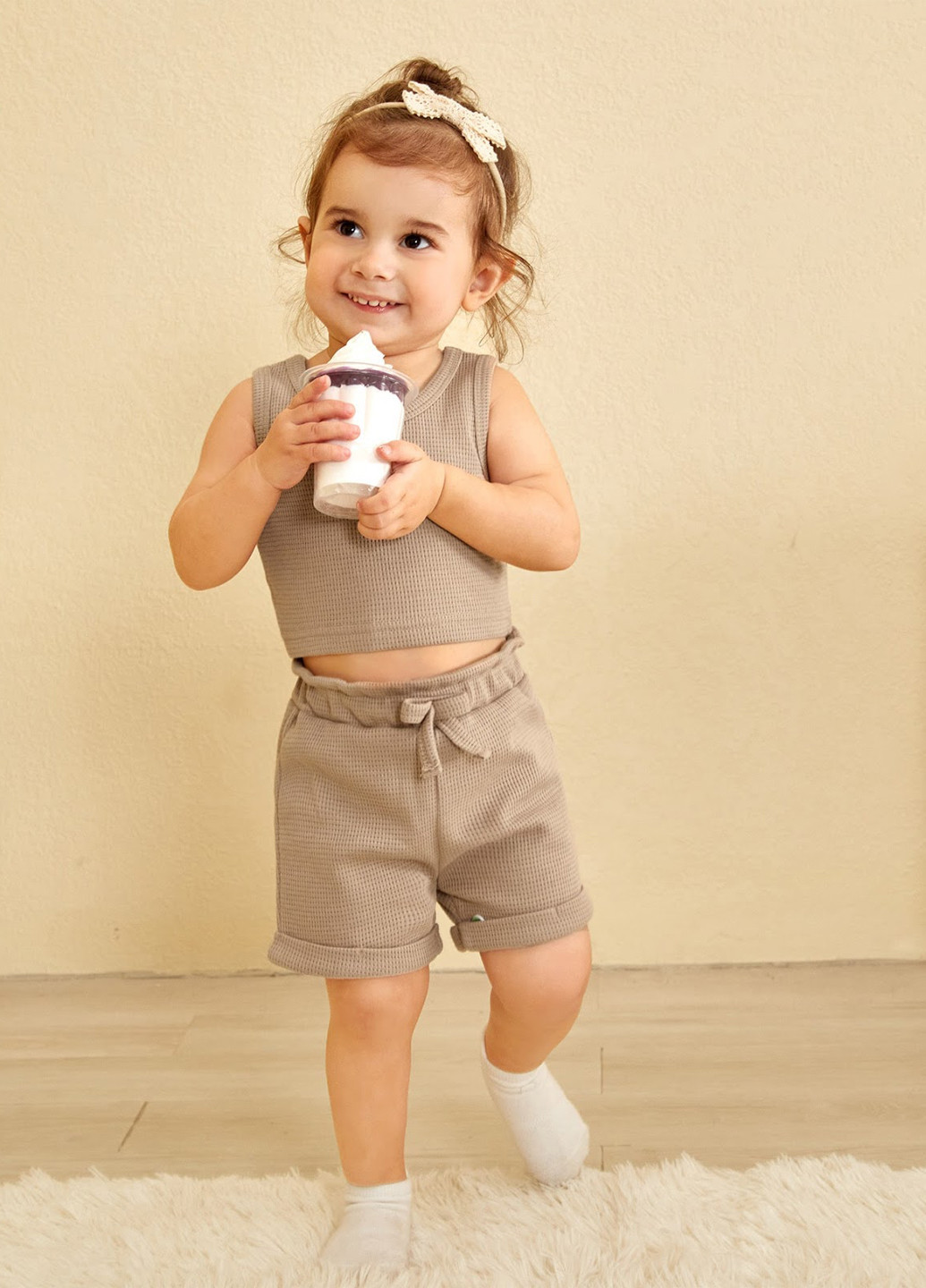 Темно-бежевий літній комплект (топ, шорти) SHEIN