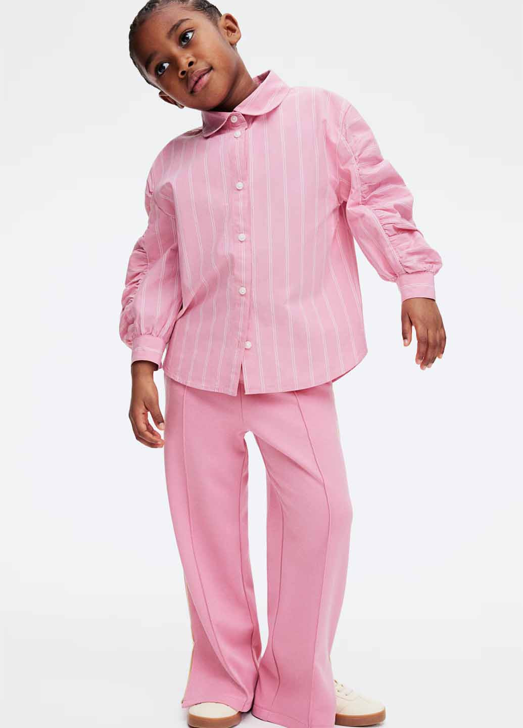 Розовые кэжуал демисезонные прямые брюки H&M