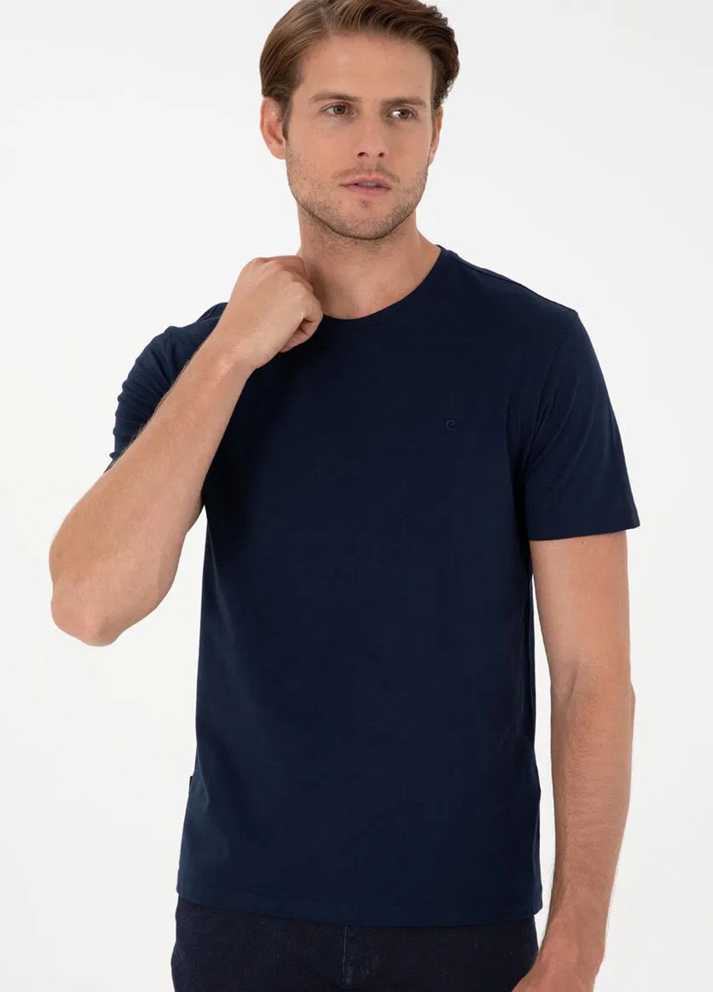 Темно-синяя футболка Pierre Cardin
