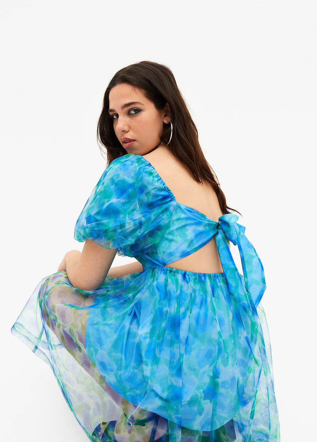 Блакитна коктейльна, кежуал сукня кльош Monki з абстрактним візерунком