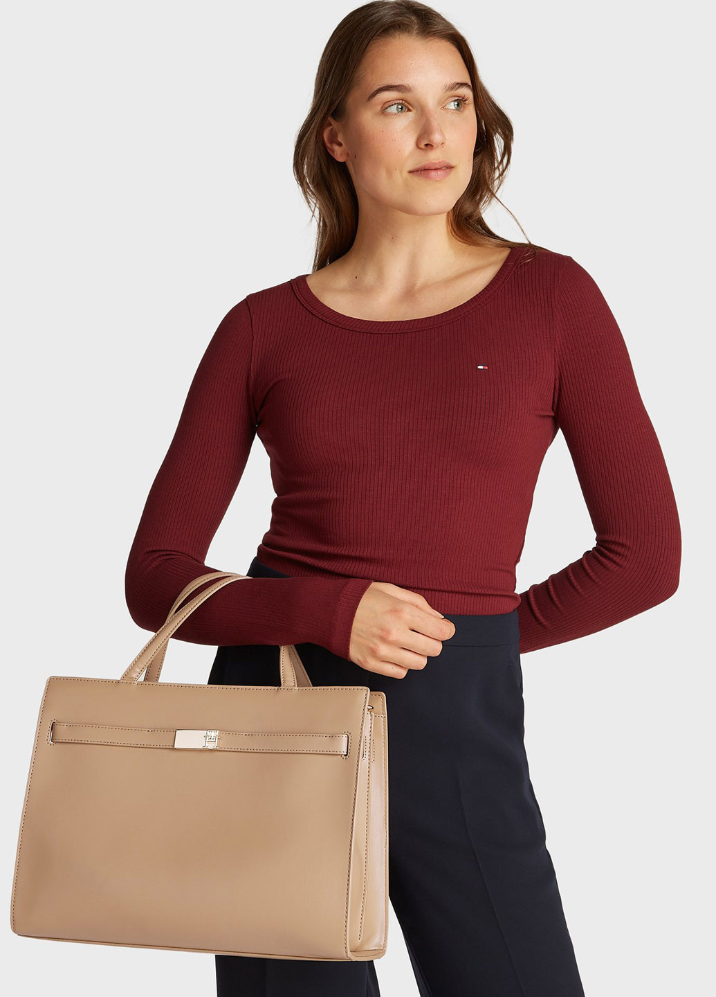 Сумка Tommy Hilfiger (347295587)