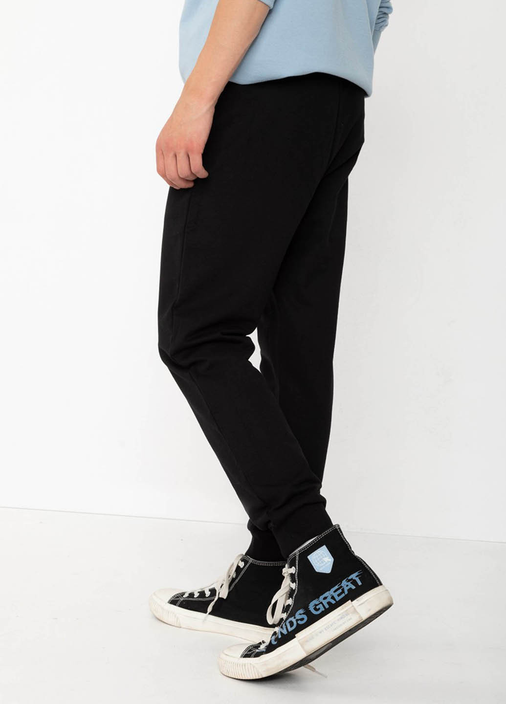 Черные спортивные демисезонные брюки джоггеры Reporter Young