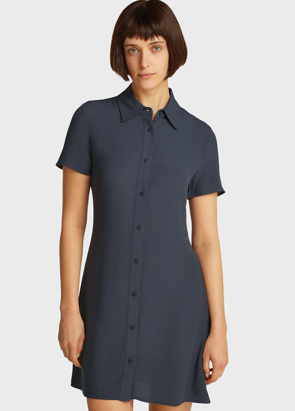 Темно-серое кэжуал, деловое платье рубашка Calvin Klein Jeans однотонное