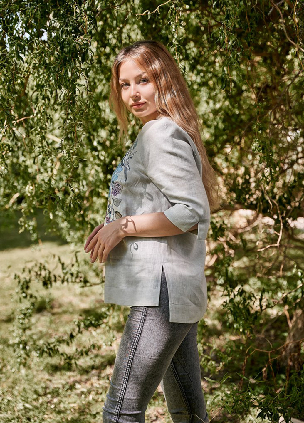 Світло-сіра сорочка Vyshyvanka візерунок українська символіка льон (251125634)