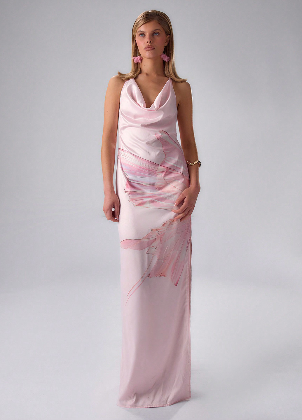 Розовое кэжуал платье с открытой спиной SHEIN с абстрактным узором