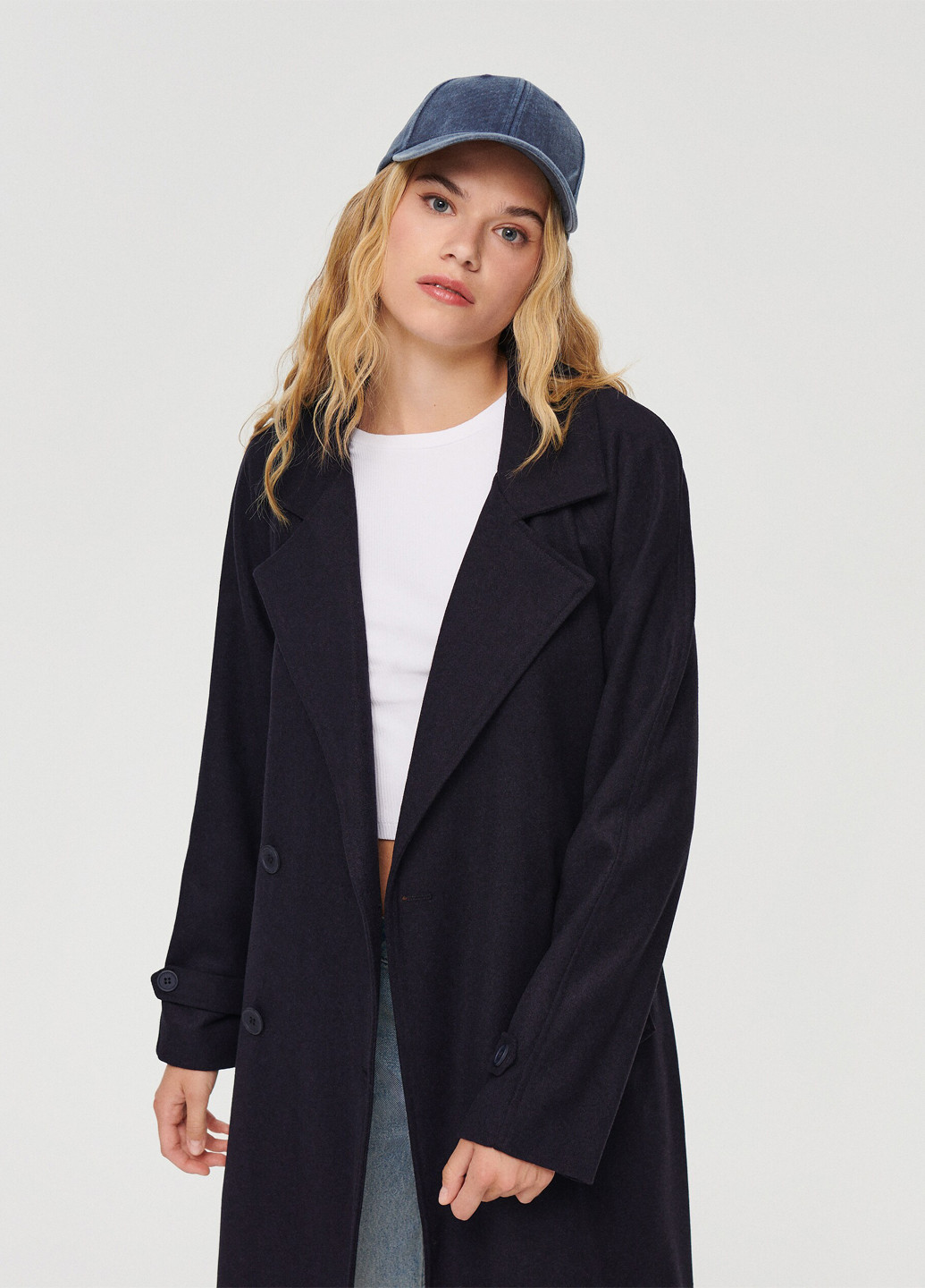 Темно-синее демисезонное Пальто двубортное House