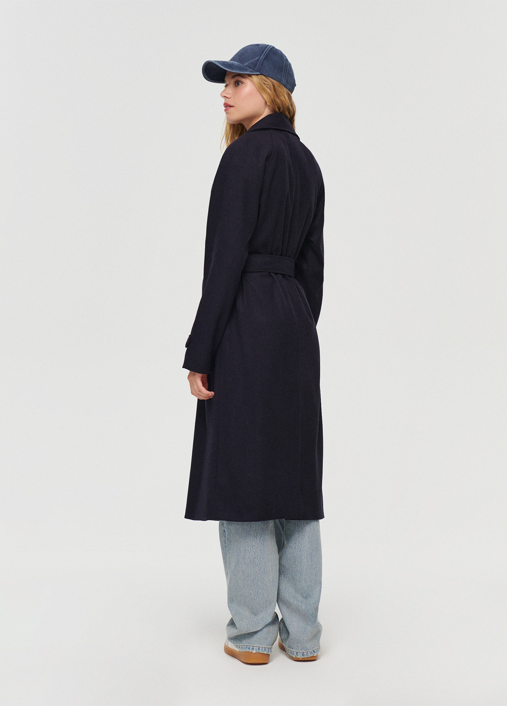 Темно-синее демисезонное Пальто двубортное House