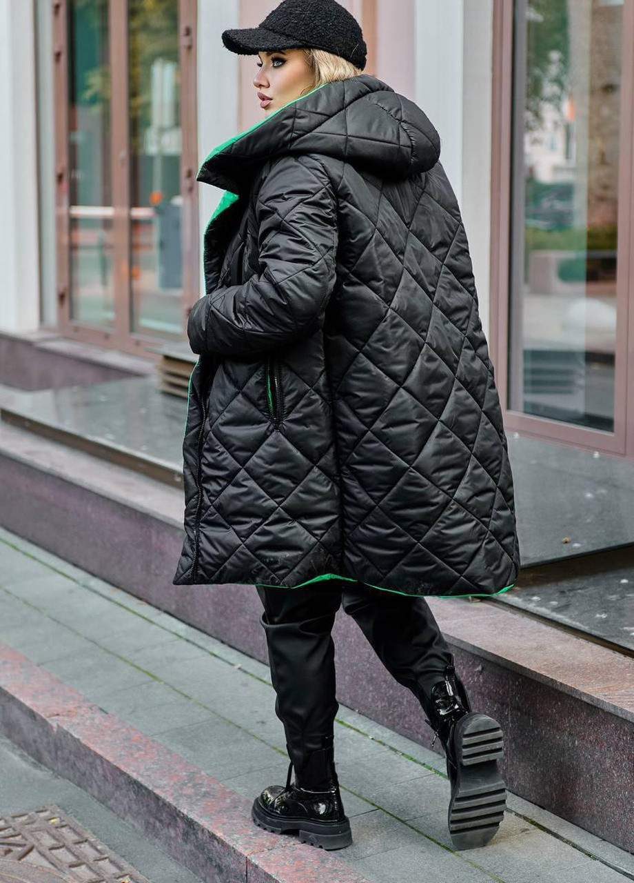 Чорна женская двухсторонняя куртка черно-зеленого цвета размер 50/52 382685 New Trend