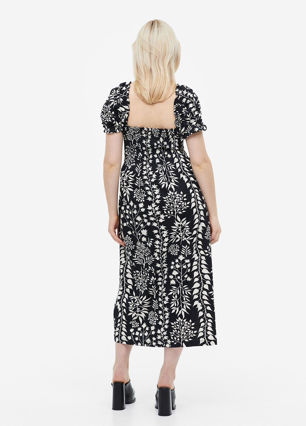 Чорно-білий кежуал сукня H&M з квітковим принтом