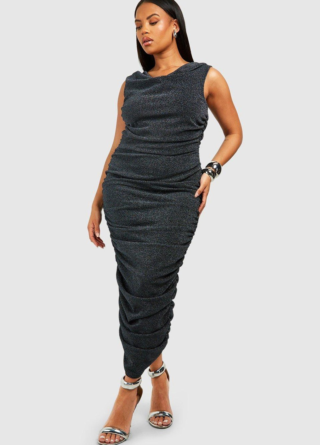 Чорна вечірня сукня футляр Boohoo однотонна