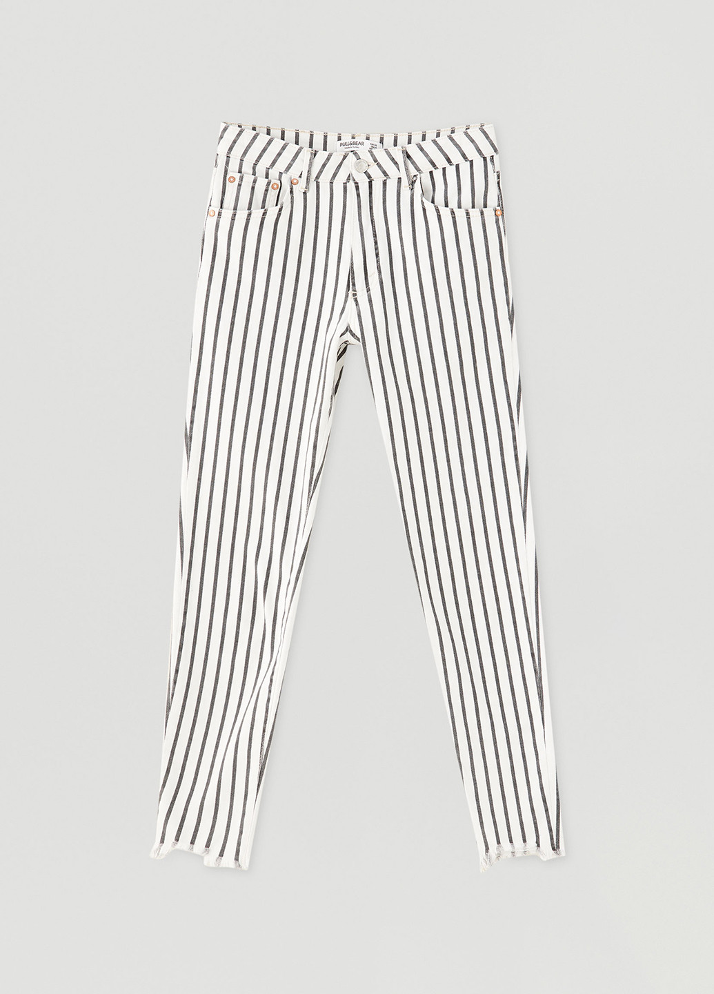 Комбинированные кэжуал демисезонные зауженные брюки Pull & Bear