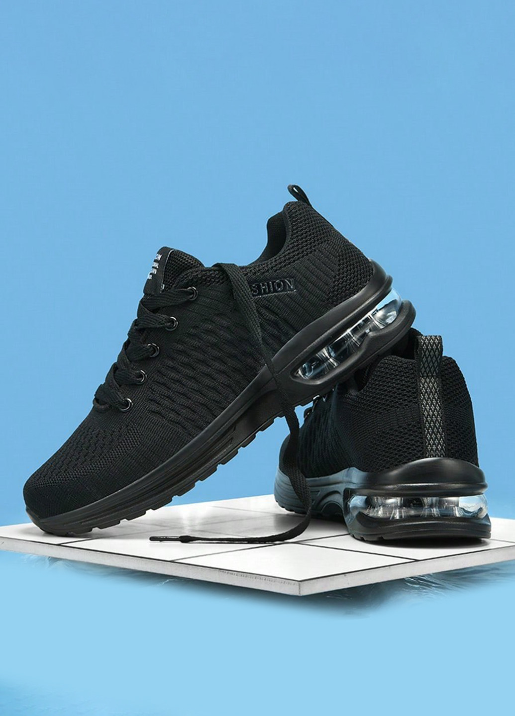 Черные демисезонные кроссовки SHEIN