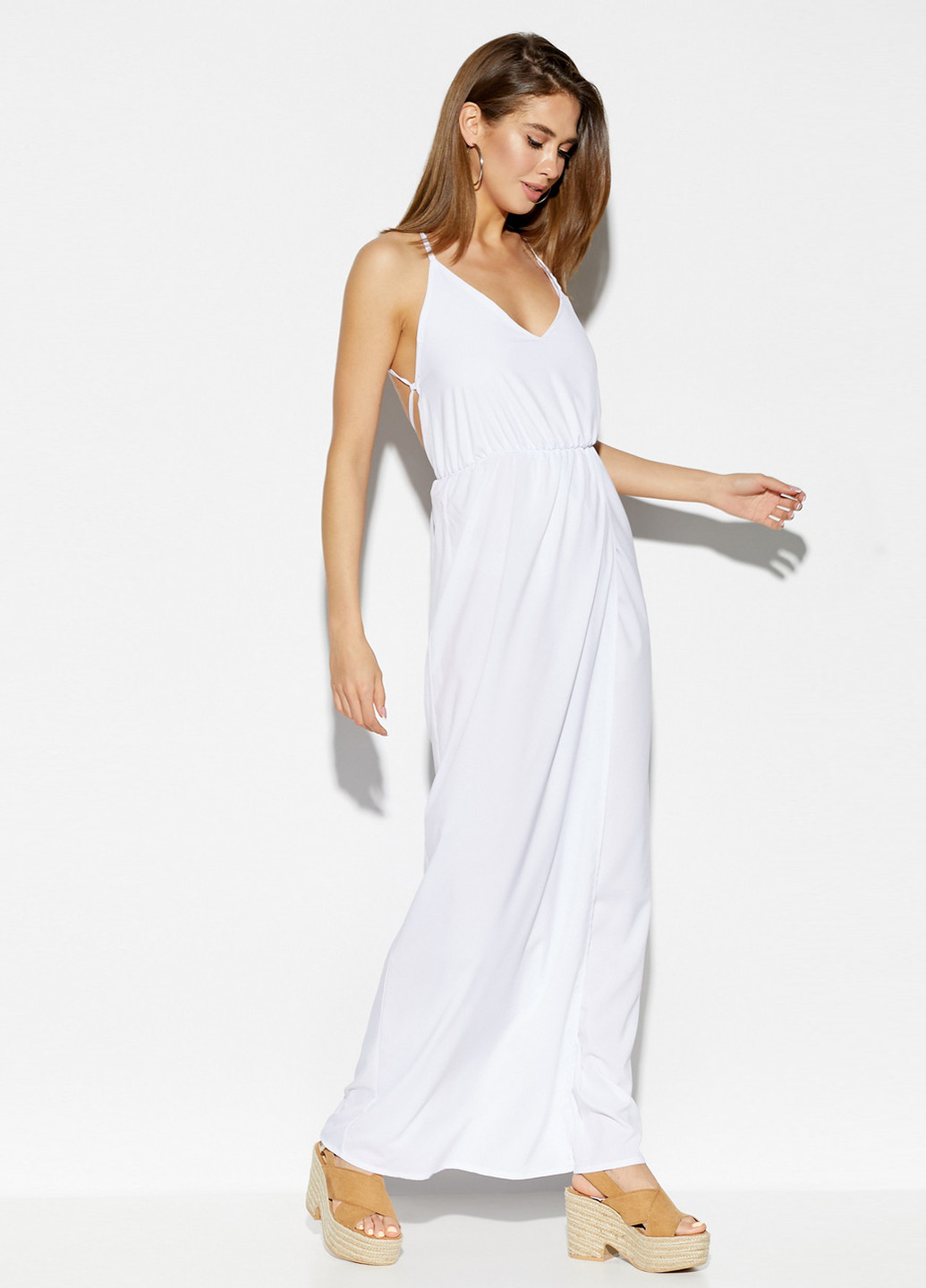Белое кэжуал платье с открытой спиной Karree однотонное