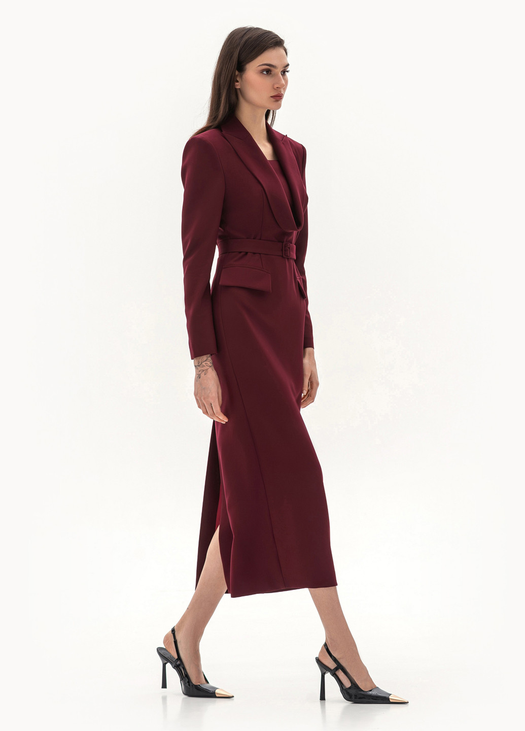 Бордовое деловое, кэжуал платье платье-жакет BGL однотонное