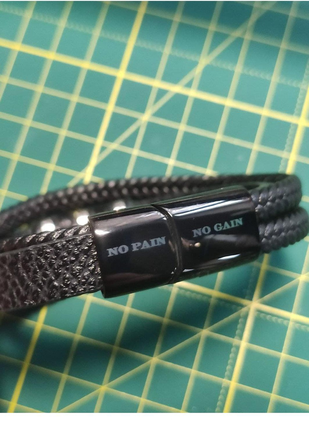 Мужской именной браслет из кожи черного цвета No Brand (254398560)