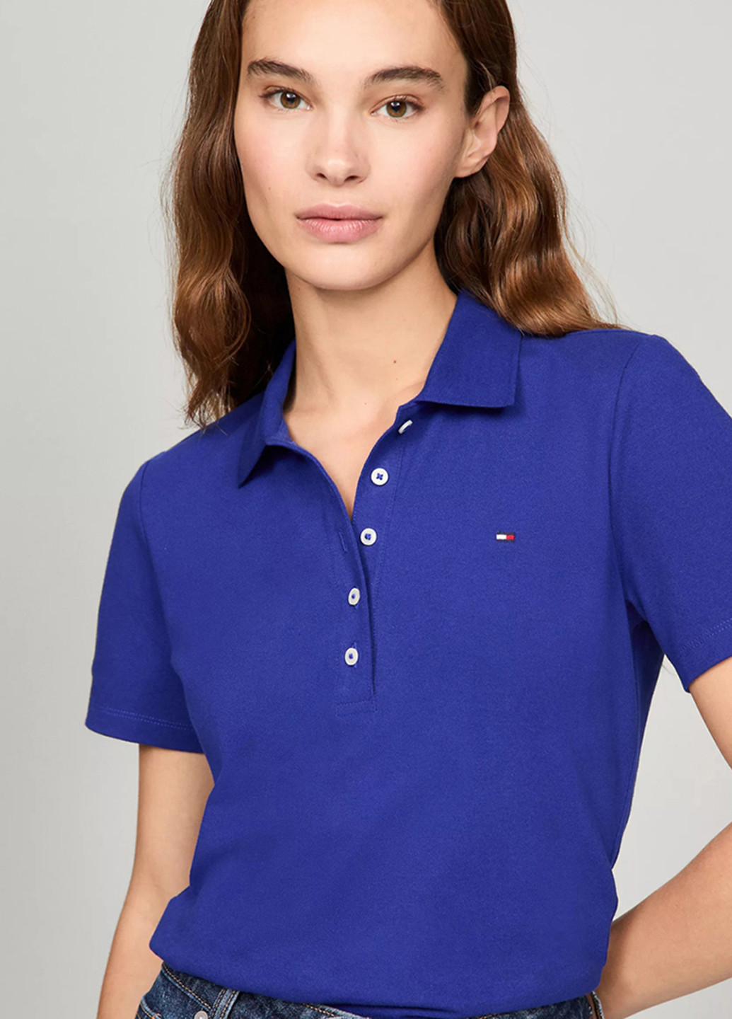 Синяя женская футболка-поло Tommy Hilfiger однотонная