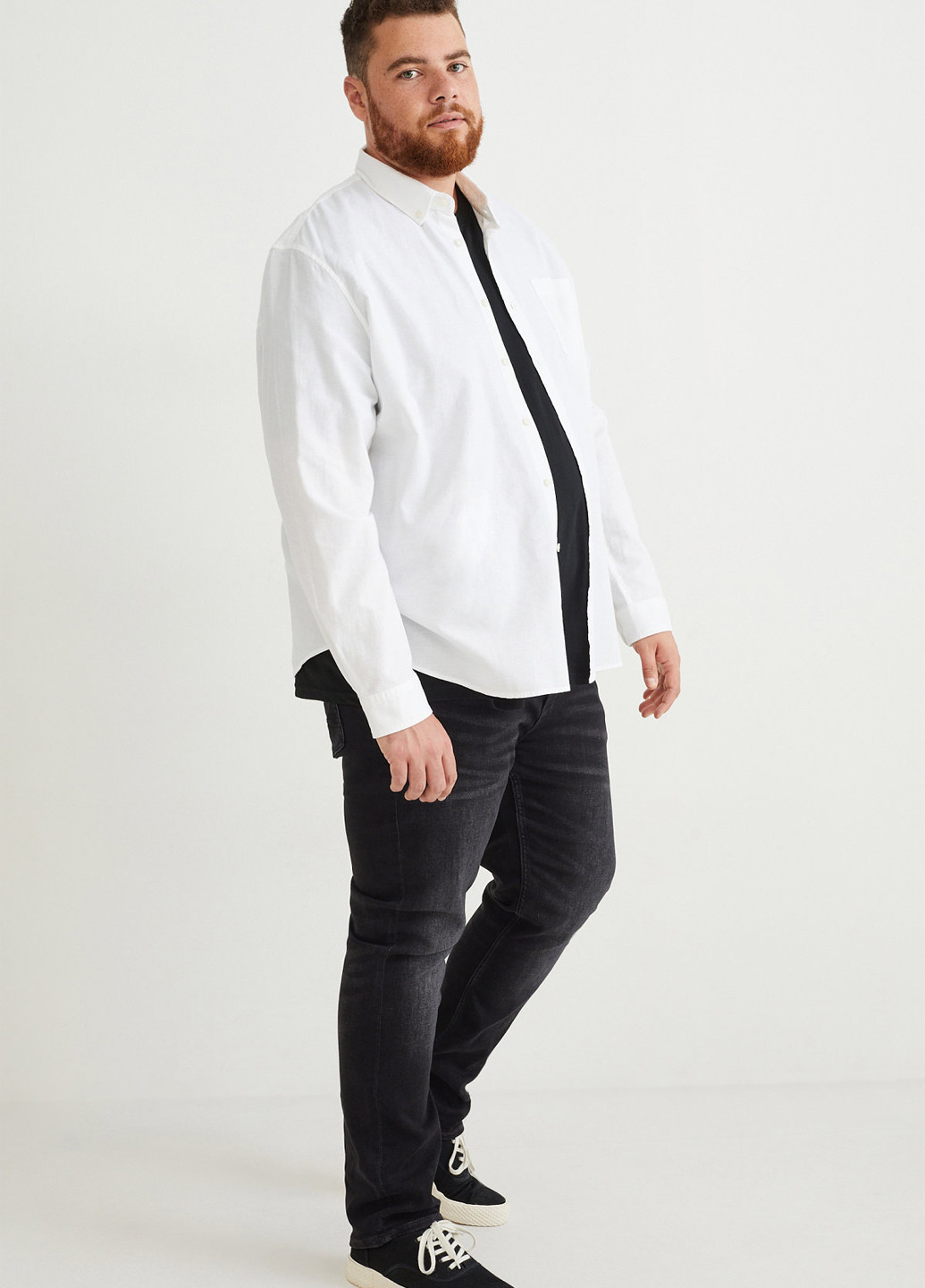 Черные демисезонные зауженные джинсы C&A