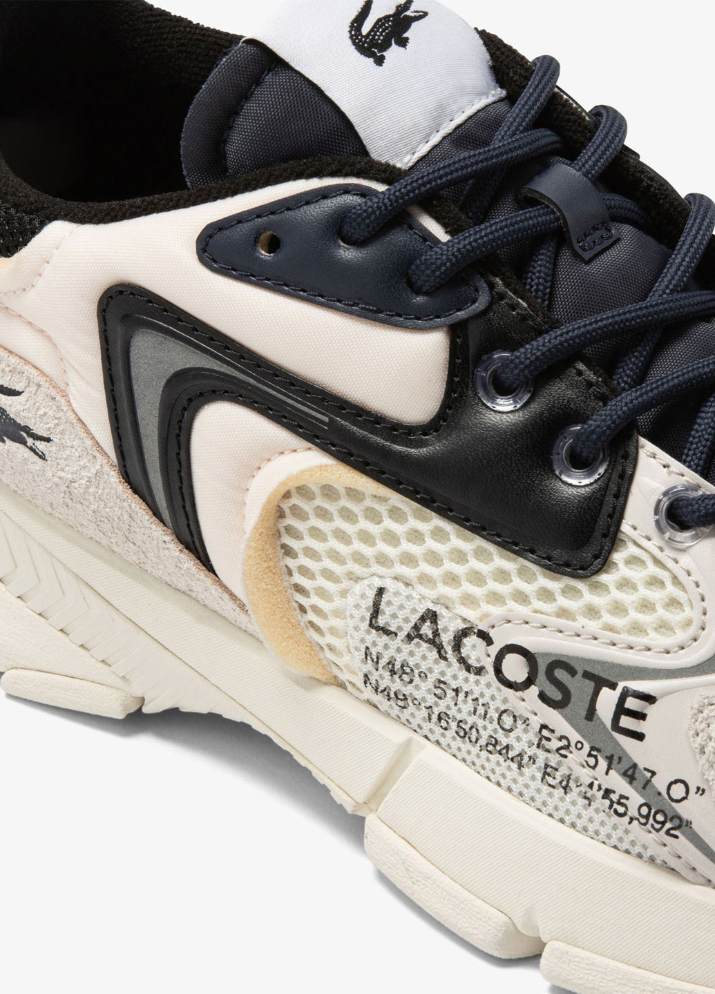 Бежеві Осінні кросівки Lacoste L003 NEO