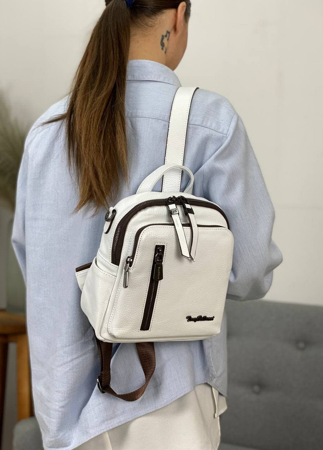 Женский рюкзак Tony Bellucci однотонный белый кэжуал