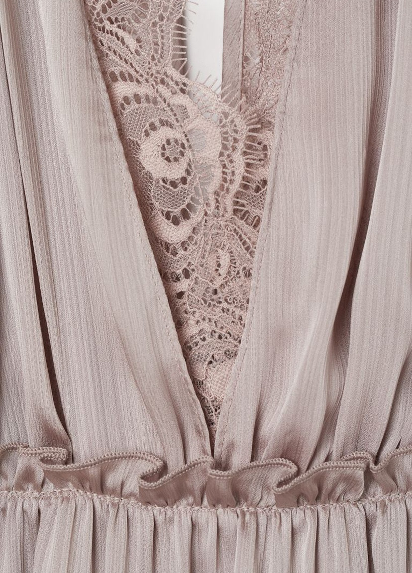 Светло-розовое вечернее длинное атласное платье H&M однотонное