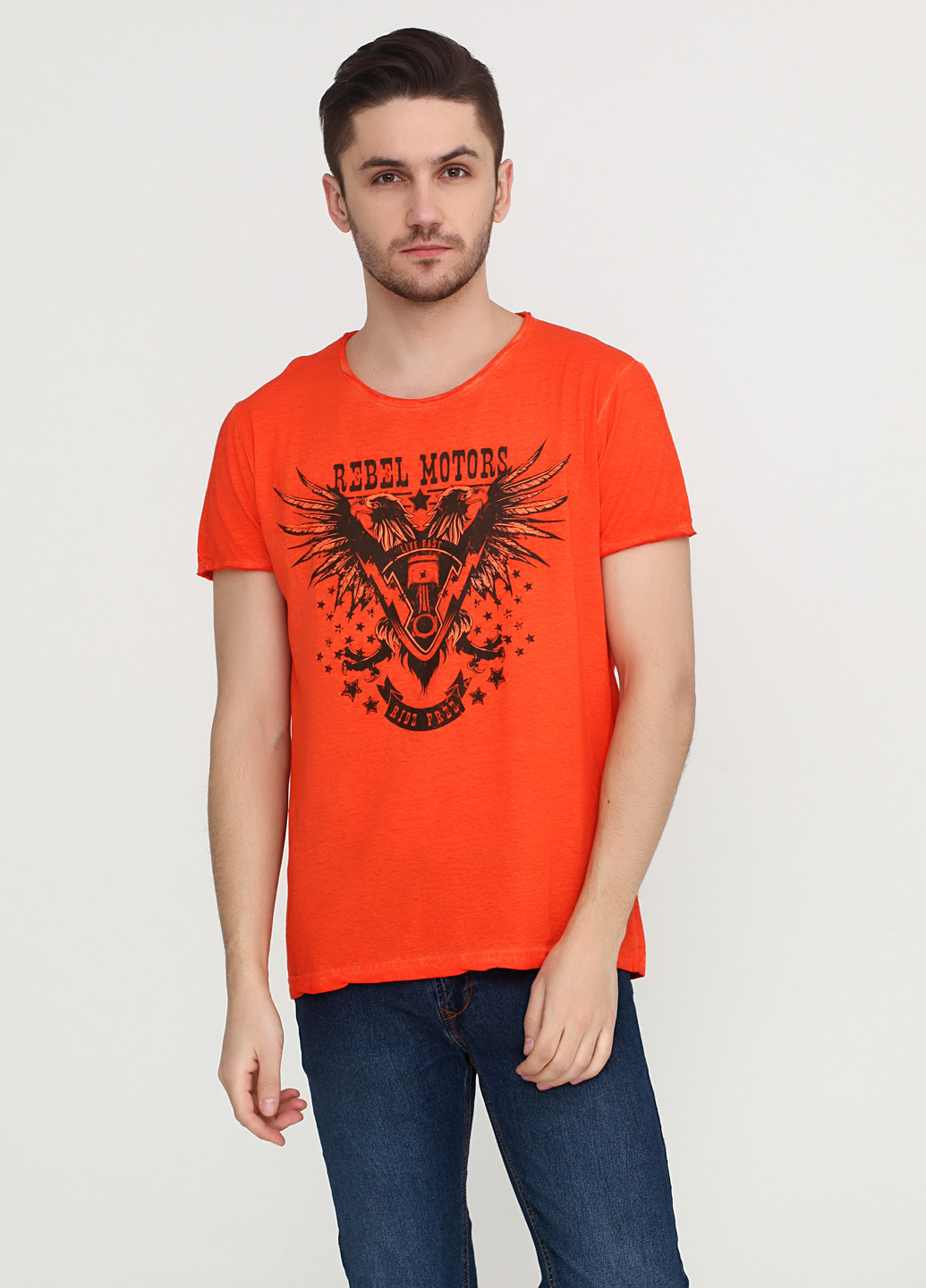 Оранжевая футболка D&A