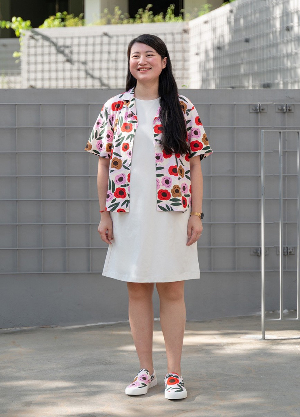 Молочное кэжуал платье Uniqlo однотонное