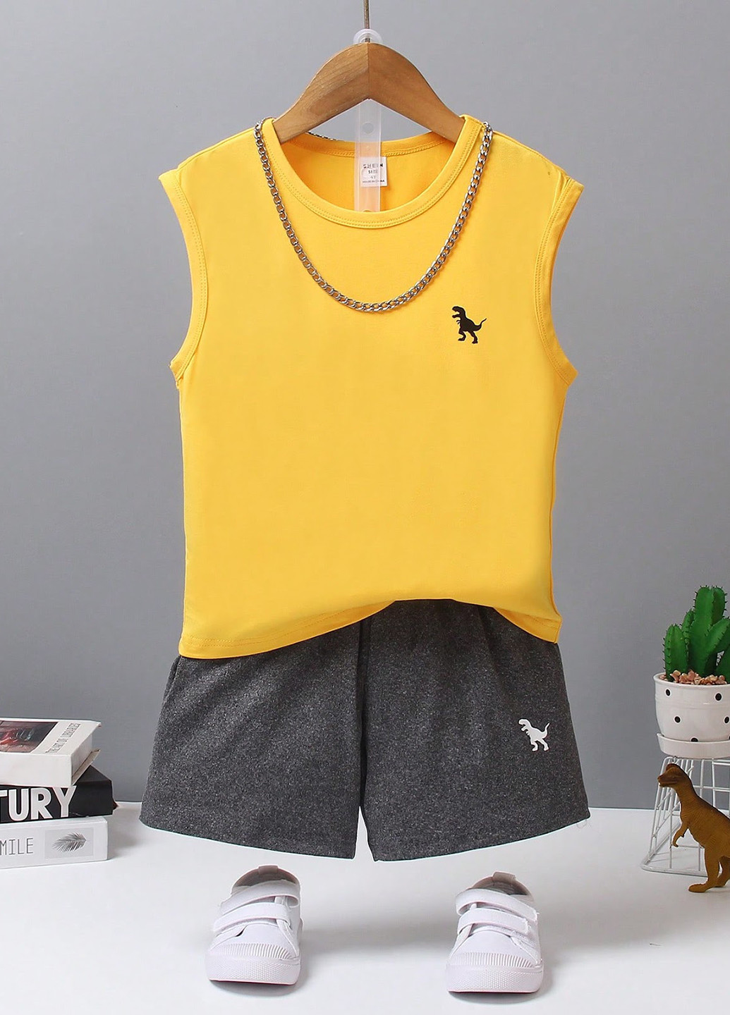 Спортивны костюм (майка, шорты) SHEIN (325115139)