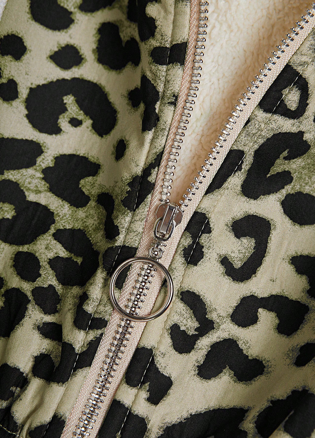 Комбинированная демисезонная куртка SHEIN