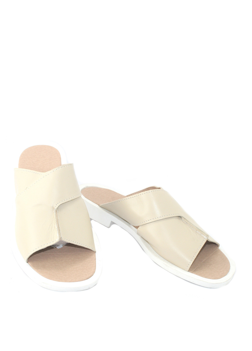 Бежевые шлепанцы Mila с белой подошвой