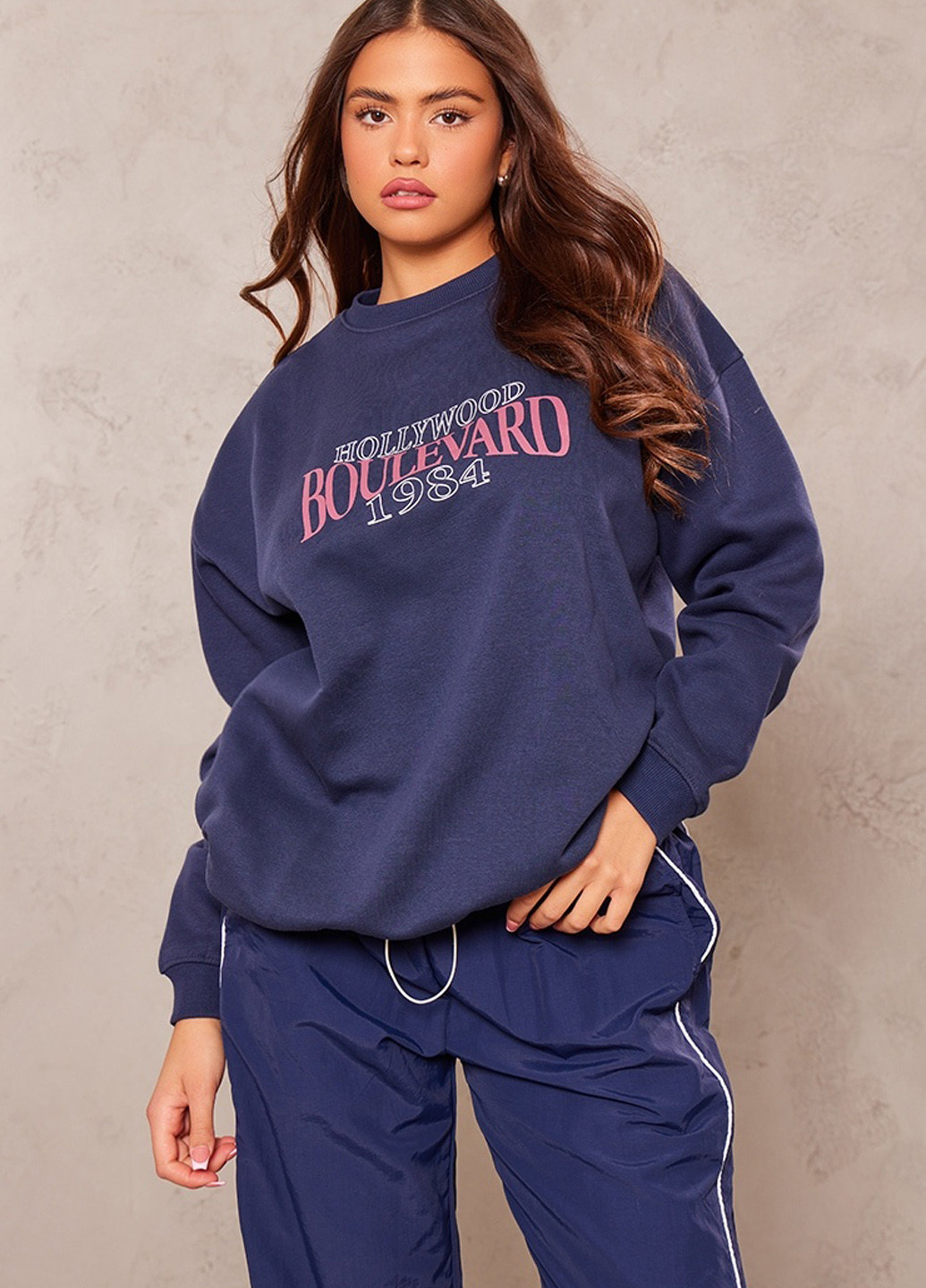 Ліловий світшот PrettyLittleThing напис без декору (340310642)