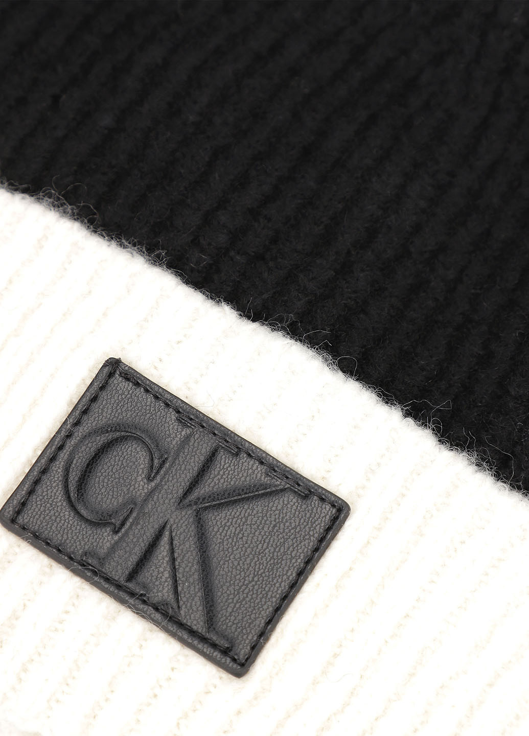 Шапка Calvin Klein (329047338)