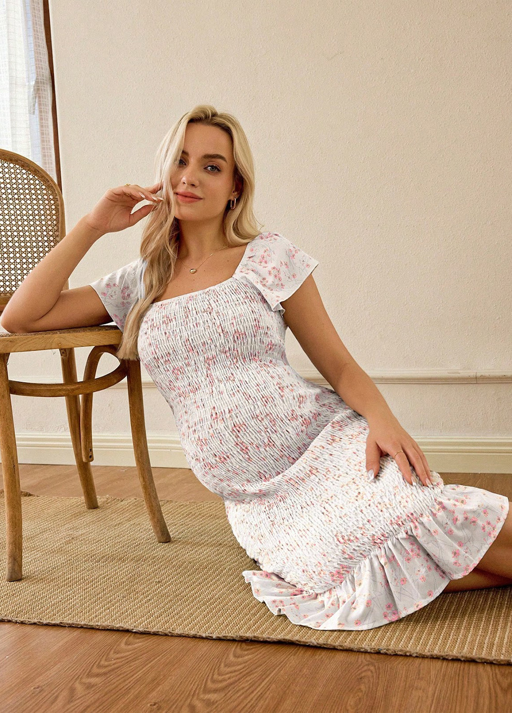 Білий кежуал сукня для вагітних силуетна SHEIN з квітковим принтом