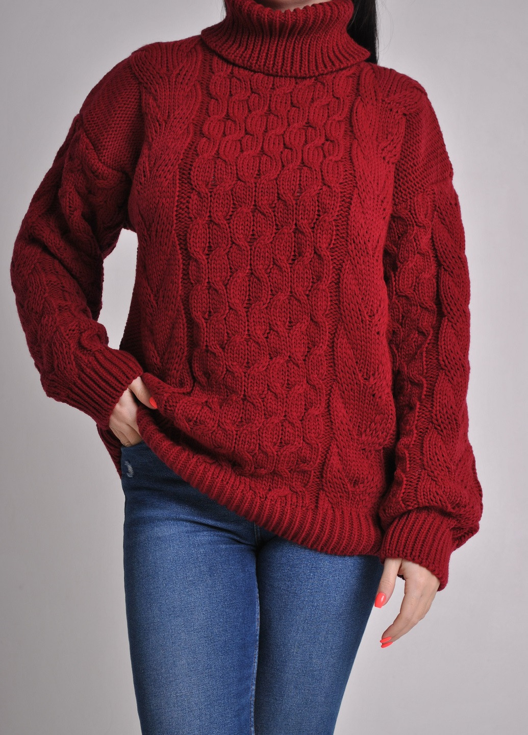 Темно-красный зимний свитер с косами Berta Lucci