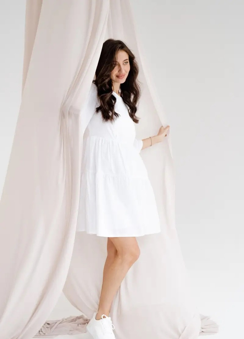 Белое кэжуал платье для беременных и кормящих мам с секретом для кормления белое To Be однотонное