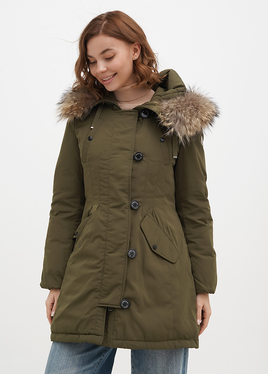 Оливковый зимний Пуховик Moncler