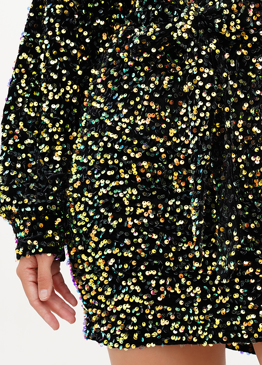 Черное коктейльное платье Boohoo с новогодним принтом