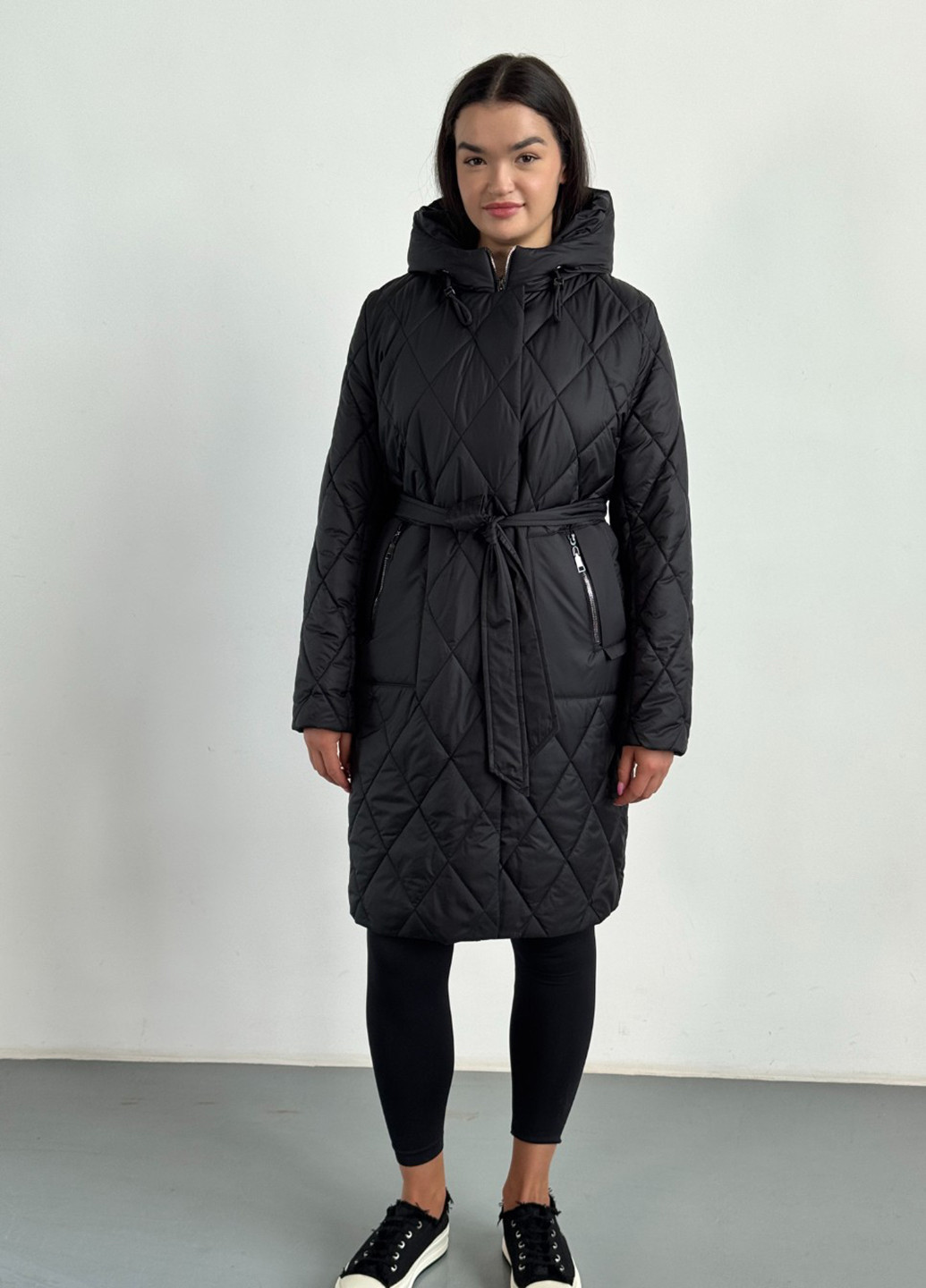 Черная демисезонная куртка Eva Classic