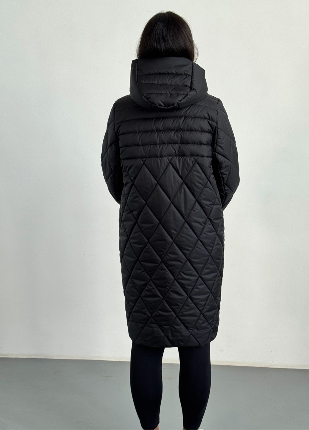 Черная демисезонная куртка Eva Classic