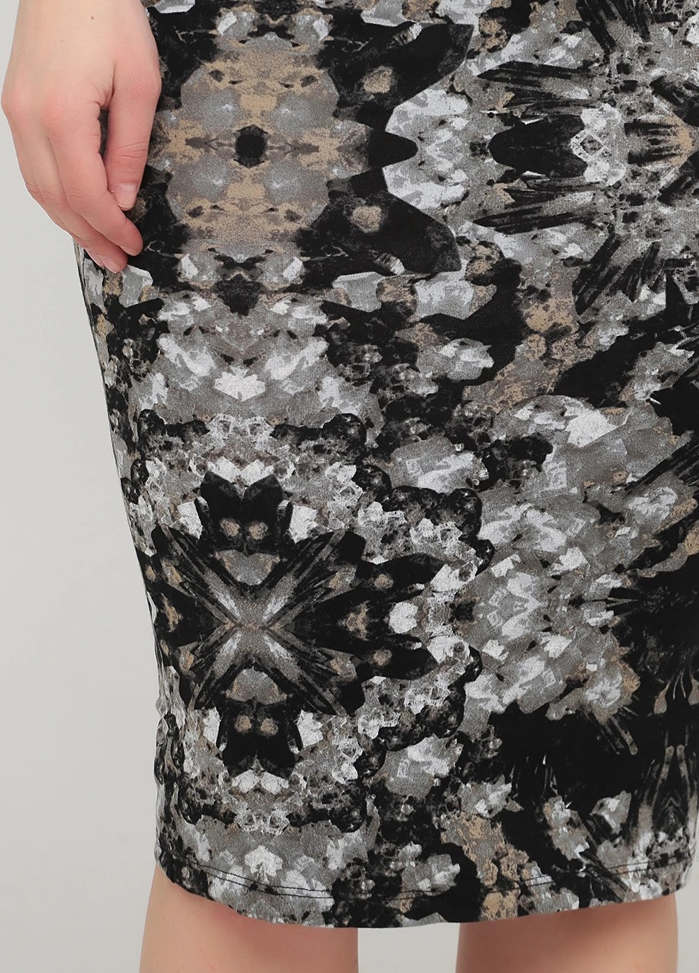 Комбинированное кэжуал платье с абстрактным узором F&F