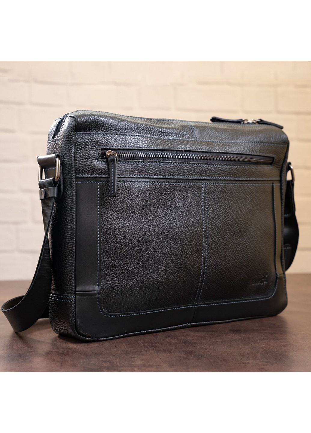 Чоловіча шкіряна сумка для ноутбука 35х26х6 см Shvigel (229460603)