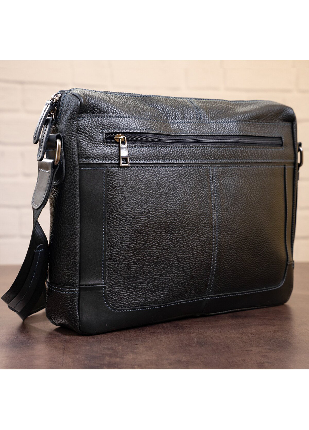 Чоловіча шкіряна сумка для ноутбука 35х26х6 см Shvigel (229460603)