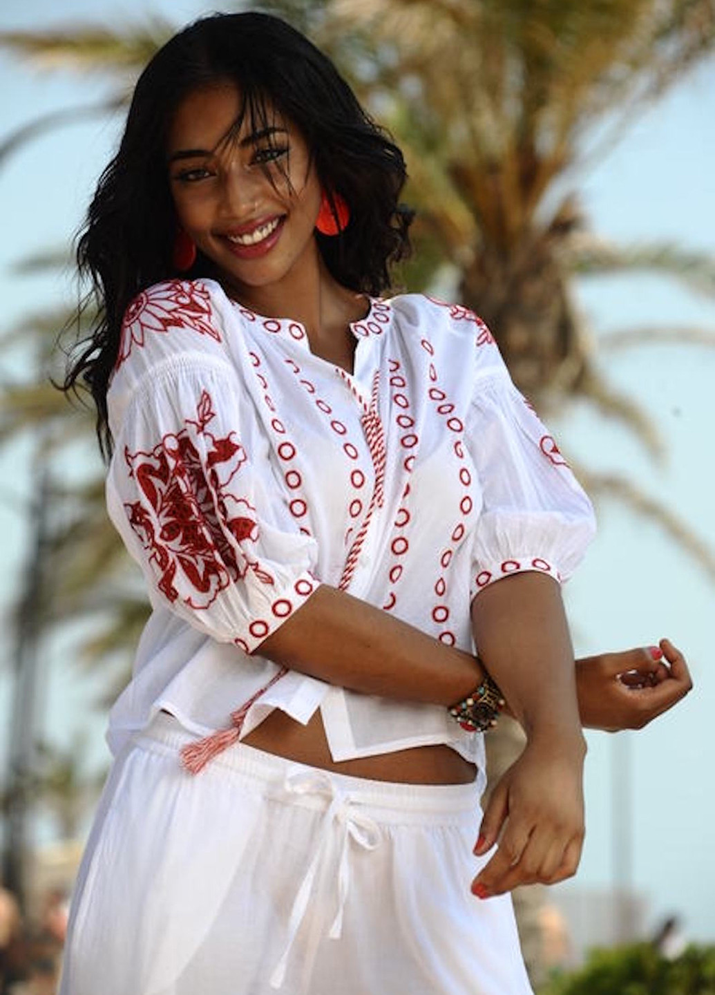 Белая блуза Anastasea