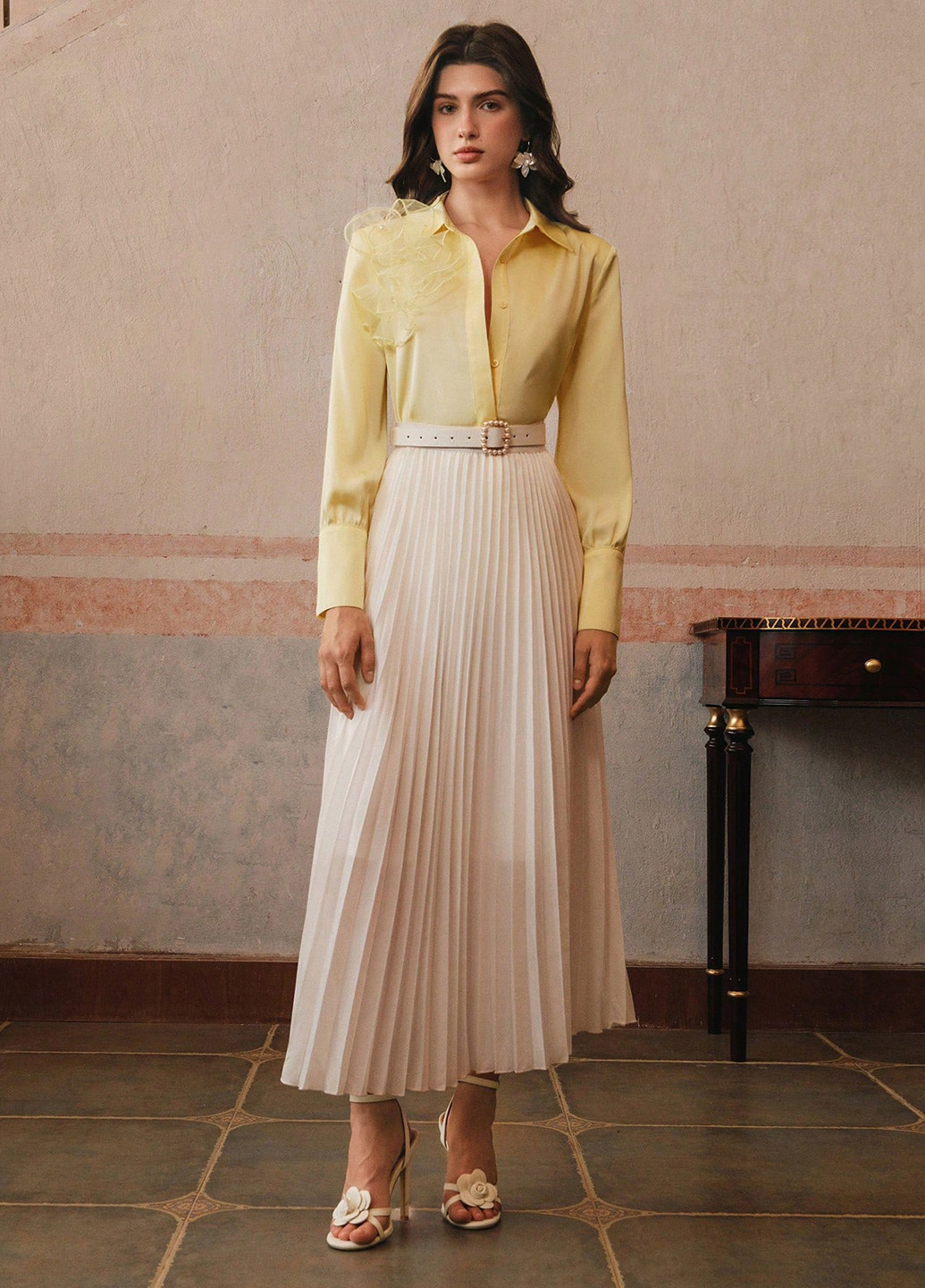 Світло-жовта блуза SHEIN