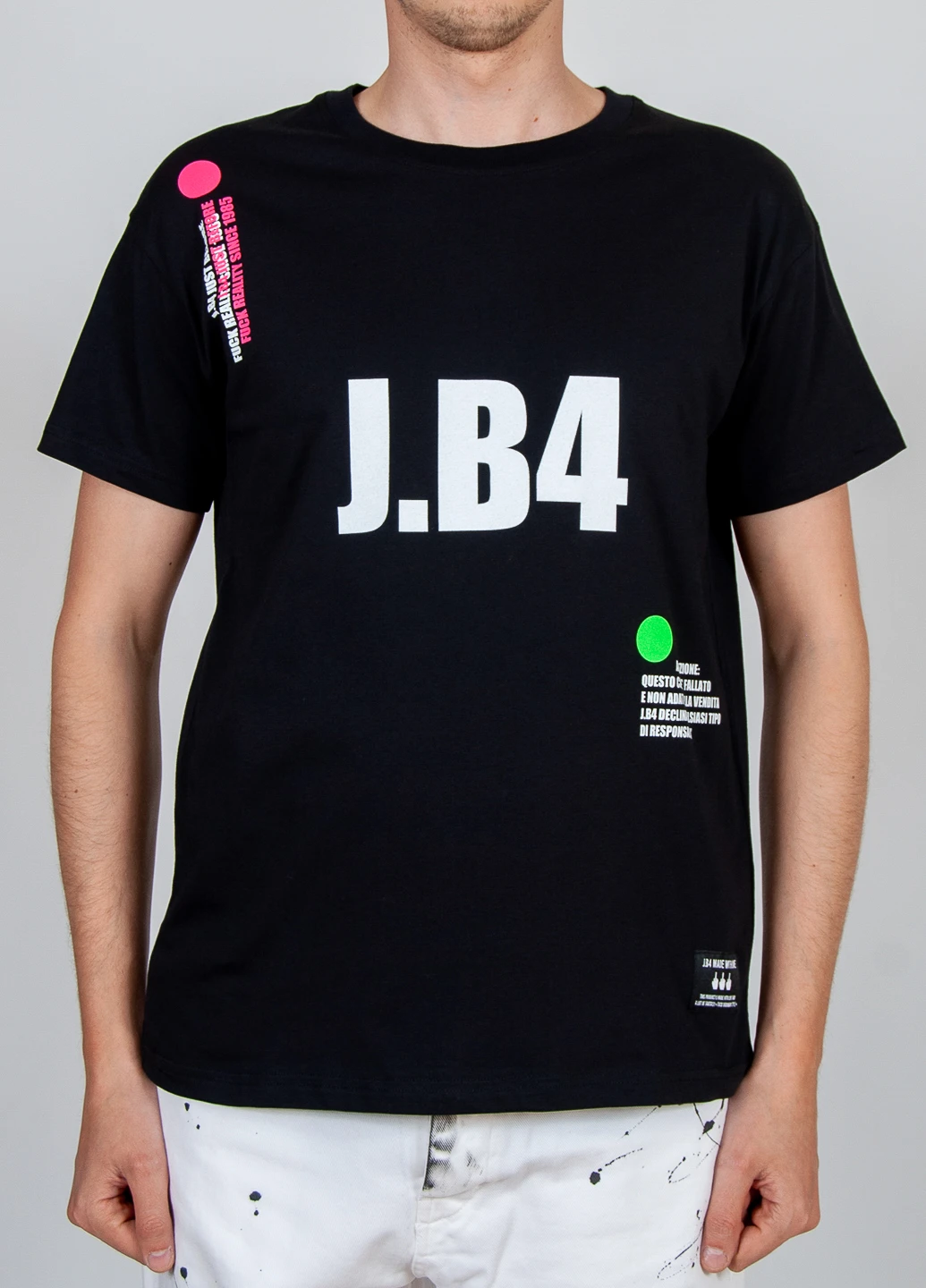 Чорна футболка J.B4 (Just Before)