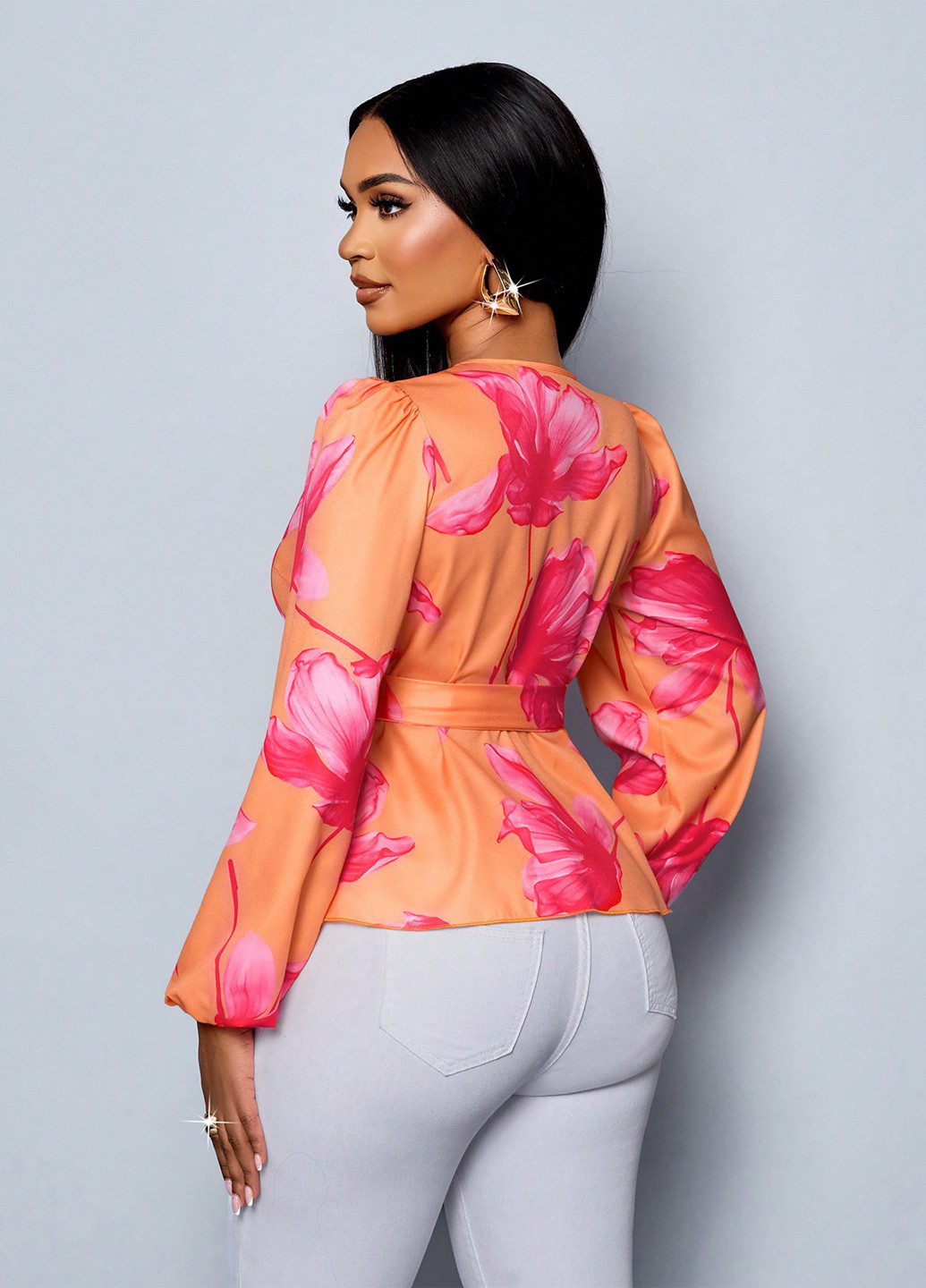 Оранжевая блуза на запах SHEIN