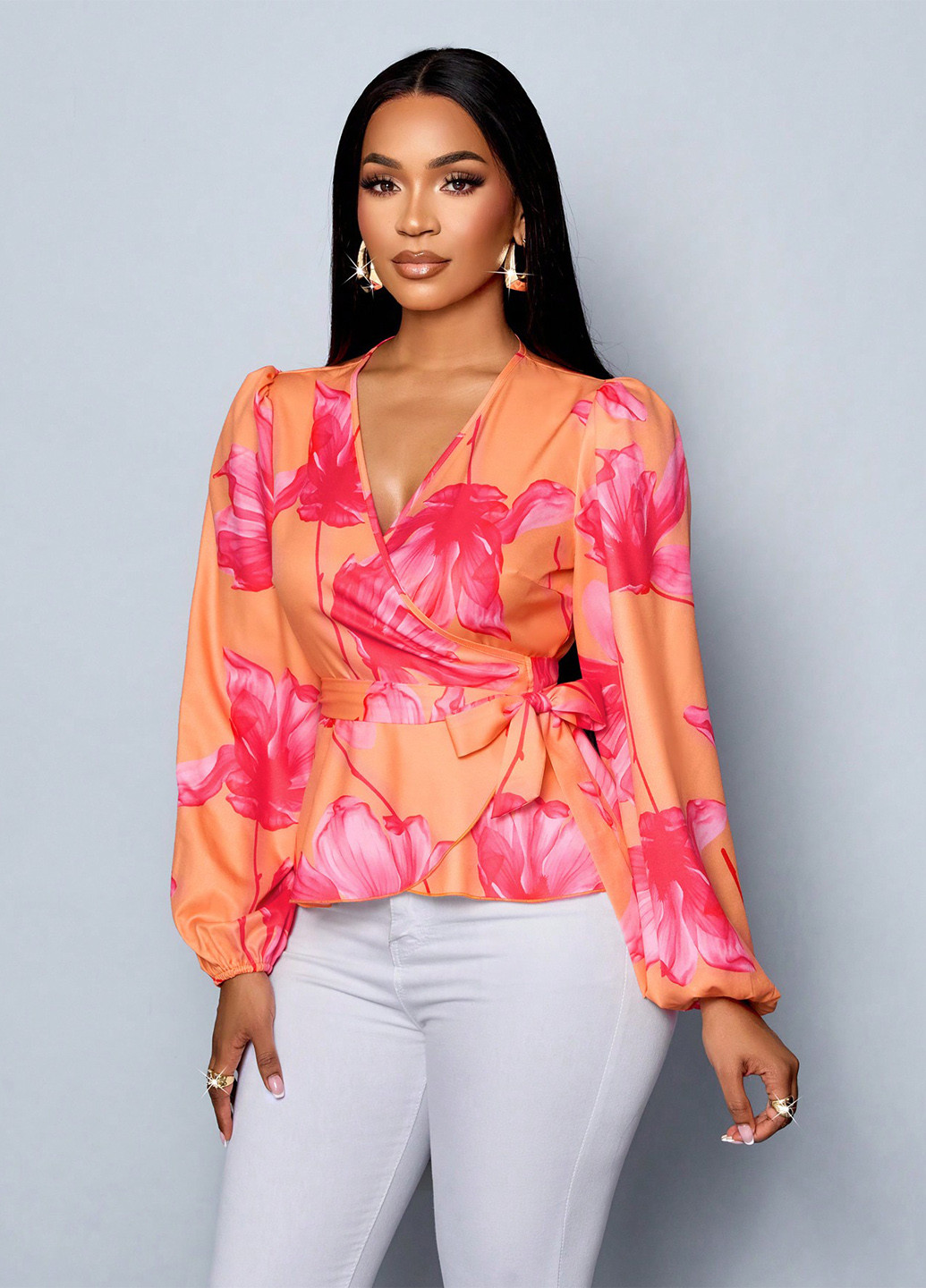 Оранжевая блуза на запах SHEIN