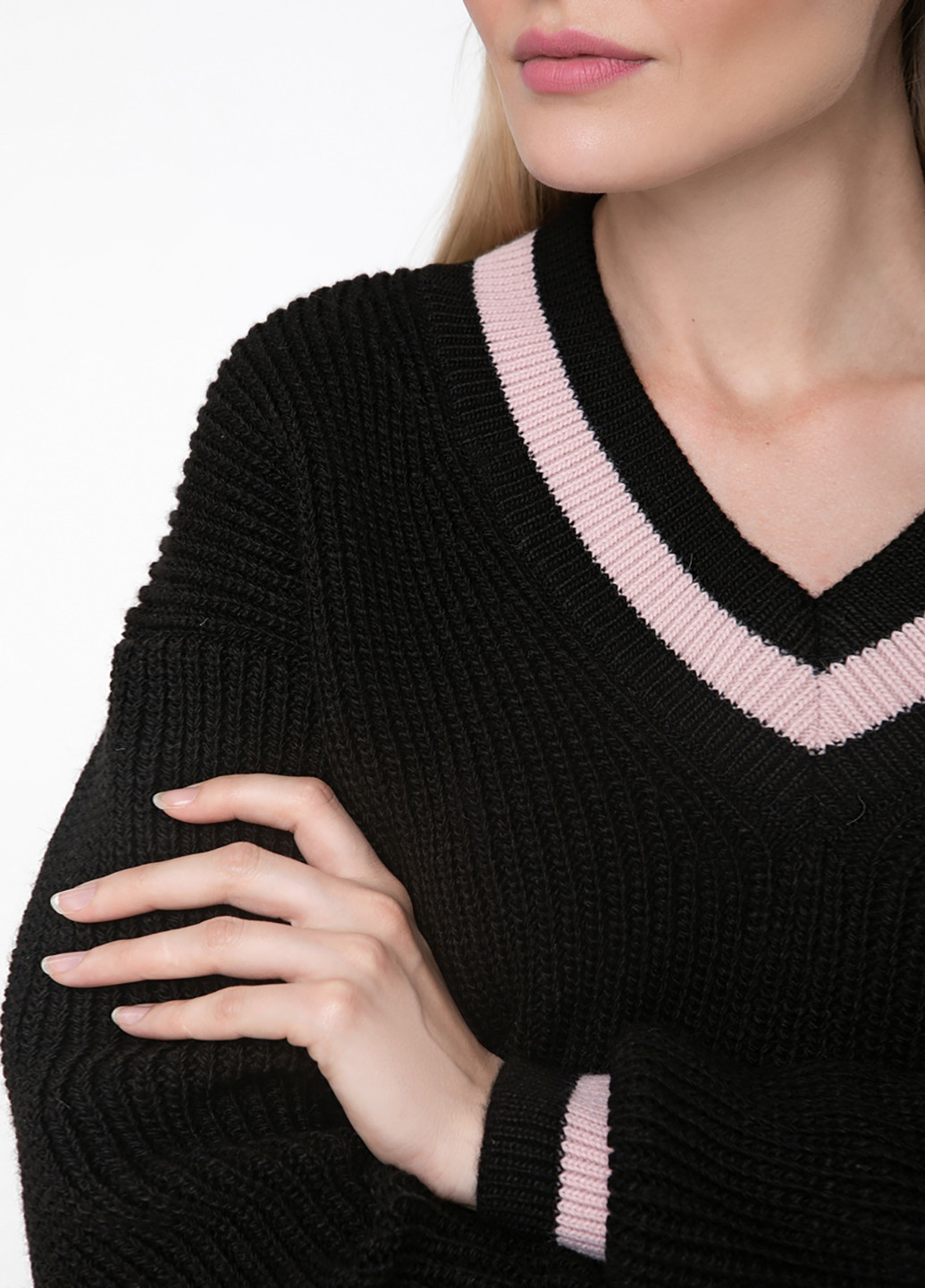 Чорний демісезонний пуловер пуловер Sewel