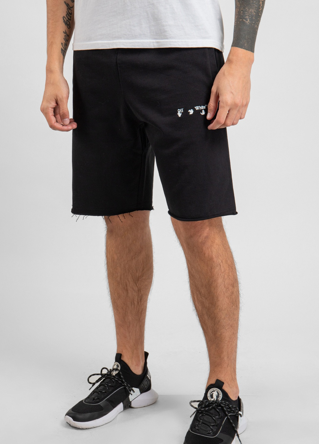 Черные хлопковые спортивные шорты Off-White (251250417)